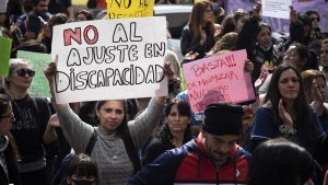 Siguen las protestas por ajuste en discapacidad