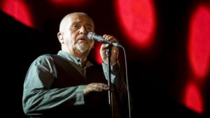 Peter Gabriel se despide de Génesis: El día que la banda británica cambió para siempre