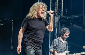 Robert Plant cumple 76 Años: La relación del ícono del rock con el himno de Led Zeppelin