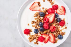 Los beneficios de consumir yogurt 1 vez al día: por la nutricionista Estefania Ferrarello