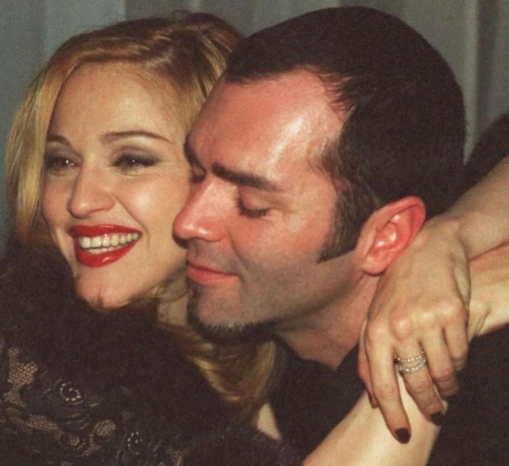 Madonna junto a su hermano menor, Christopher 