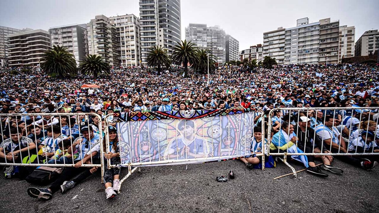 FAN-FEST-ARGENTINA-MEXICO-FESTEJOS-9_1.jpg