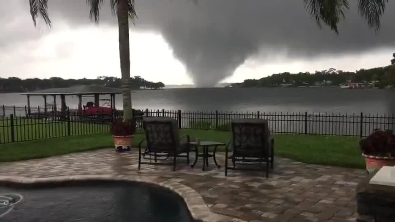 Tornado-in-Orlando.jpg