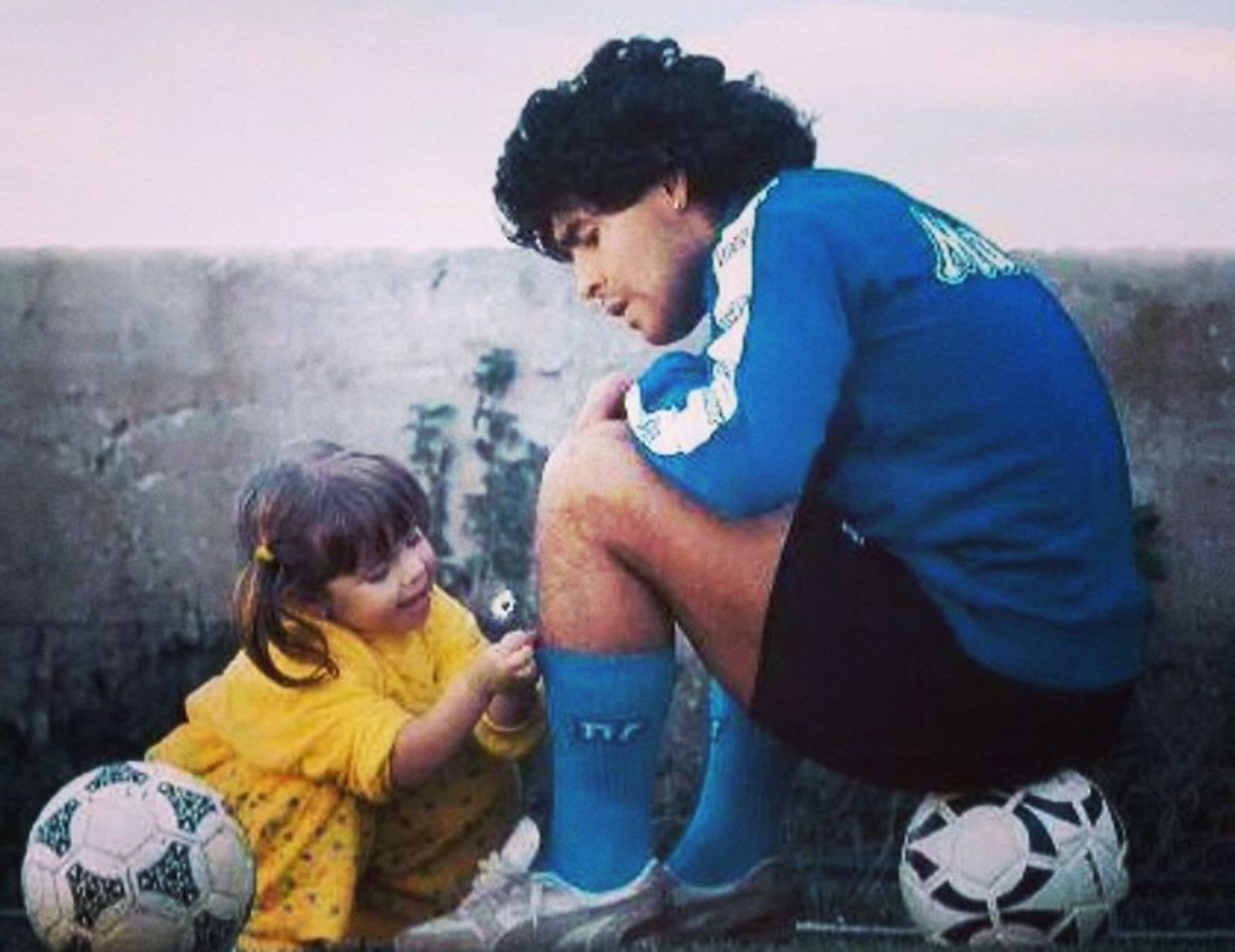 diego_maradona_y_dalma.jpg